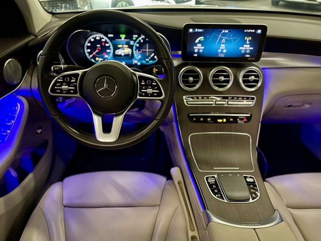 M-BENZ賓士 GLC200  第9張相片