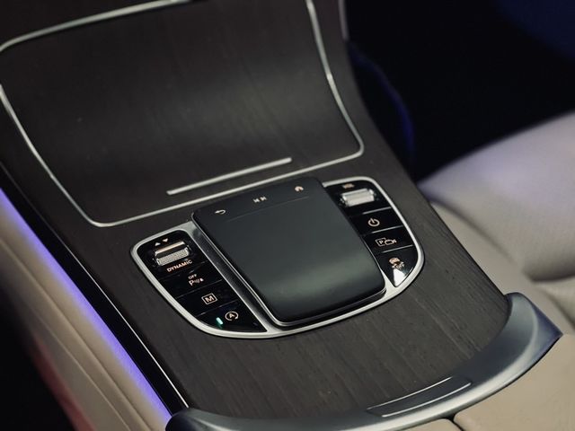 M-BENZ賓士 GLC200  第13張相片