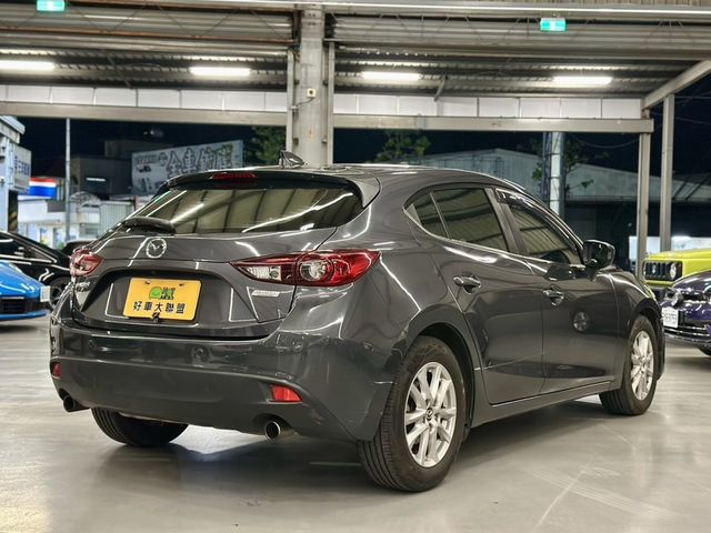 MAZDA馬自達 MAZDA 3  第5張相片
