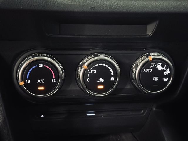 MAZDA馬自達 MAZDA 3  第12張相片