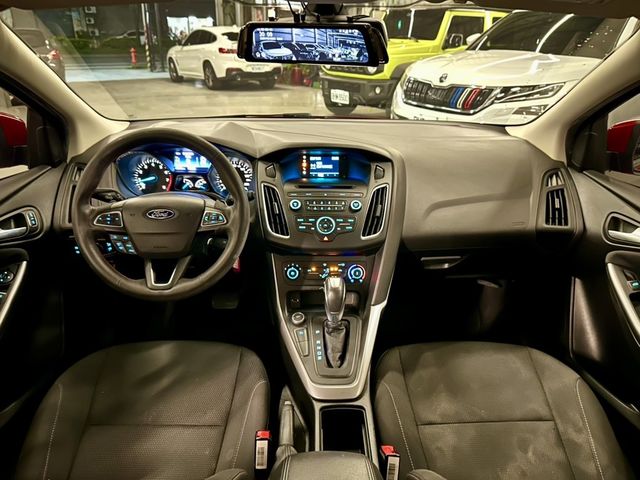FORD福特 FOCUS  第10張相片