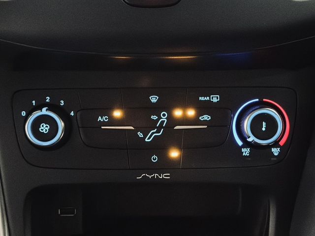 FORD福特 FOCUS  第13張相片