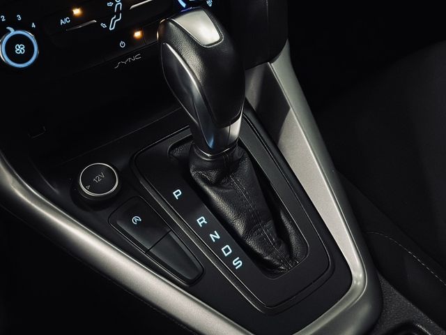 FORD福特 FOCUS  第14張相片