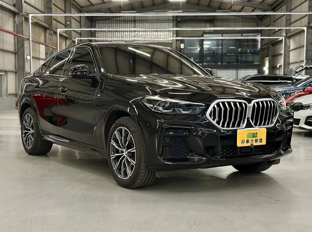 BMW寶馬 X6 XDRIVE40I  第2張相片