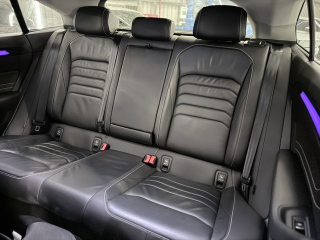 VOLKSWAGEN福斯 ARTEON  第8張相片