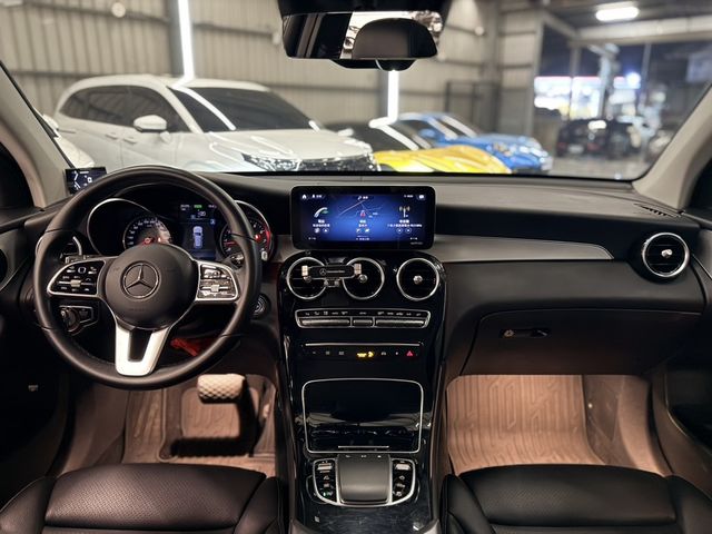 M-BENZ賓士 GLC200  第12張相片
