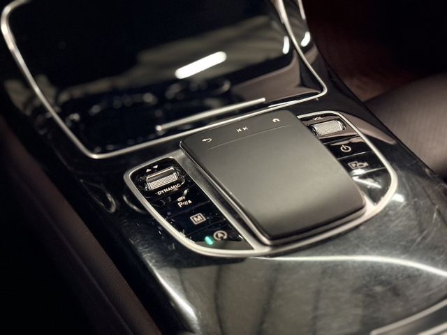 M-BENZ賓士 GLC200  第13張相片