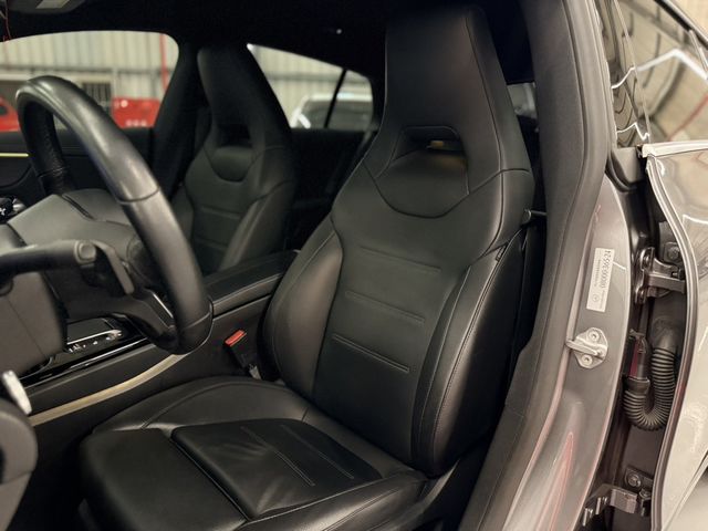 M-BENZ賓士 CLA200  第7張相片