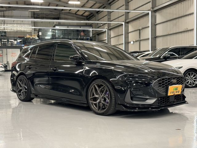 FORD福特 FOCUS ST WAGON  第2張相片