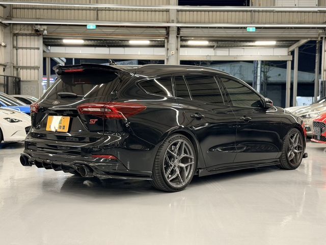 FORD福特 FOCUS ST WAGON  第5張相片