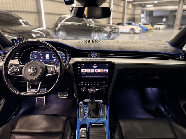 VOLKSWAGEN福斯 PASSAT VARIANT  第10張相片
