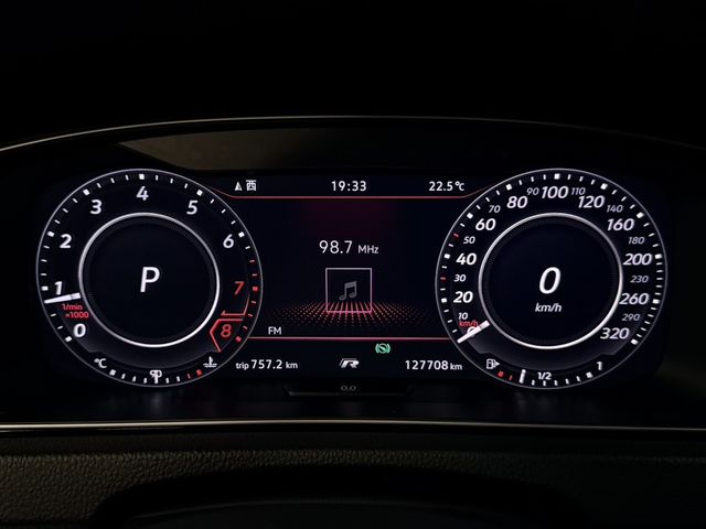 VOLKSWAGEN福斯 GOLF R  第20張相片