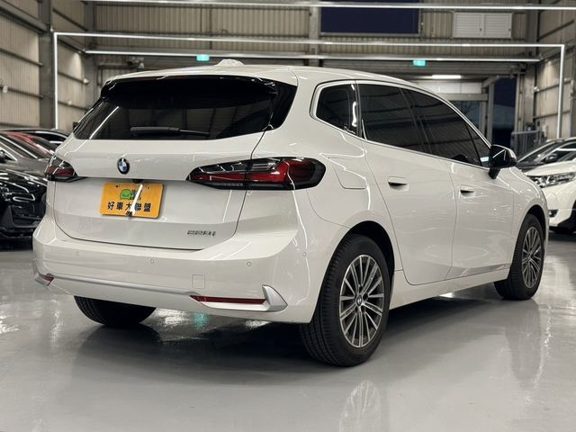 BMW寶馬 220I  第5張相片