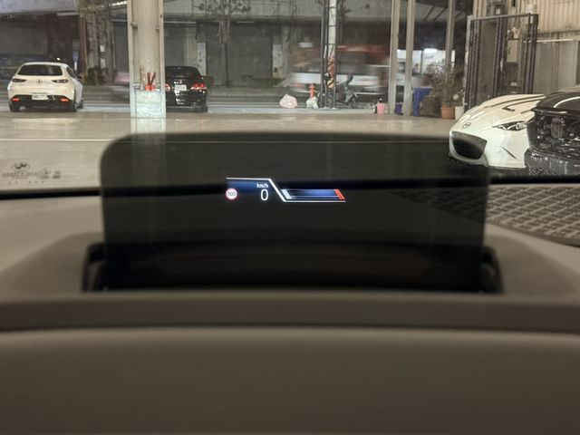 BMW寶馬 220I  第13張相片