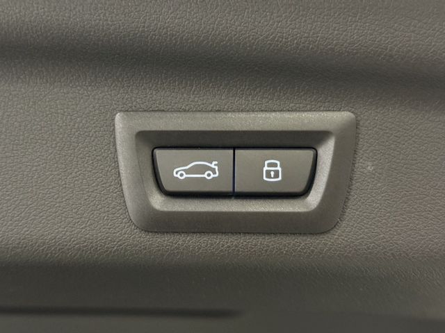 BMW寶馬 220I  第18張相片