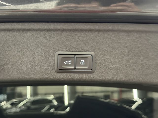 AUDI奧迪 A4 AVANT  第15張相片