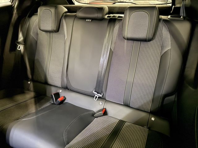 PEUGEOT寶獅 2008  第8張相片