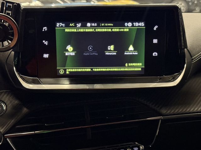 PEUGEOT寶獅 2008  第12張相片