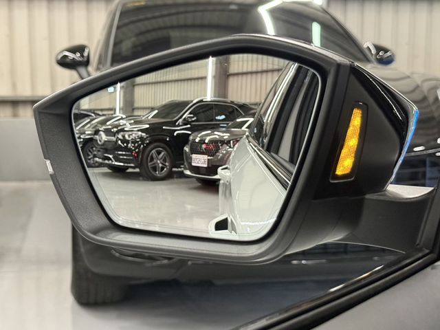 SKODA司科達 OCTAVIA COMBI  第16張相片