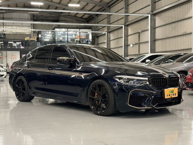 BMW寶馬 540I  第2張相片