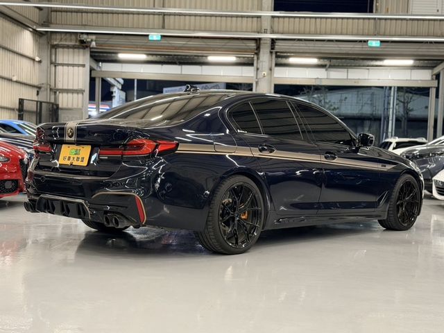 BMW寶馬 540I  第5張相片