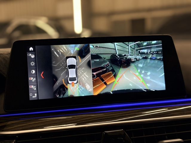 BMW寶馬 540I  第11張相片