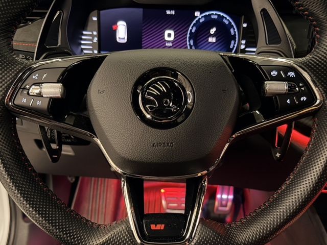 SKODA司科達 OCTAVIA  第14張相片