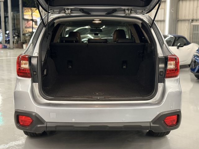 SUBARU速霸陸 OUTBACK  第19張相片