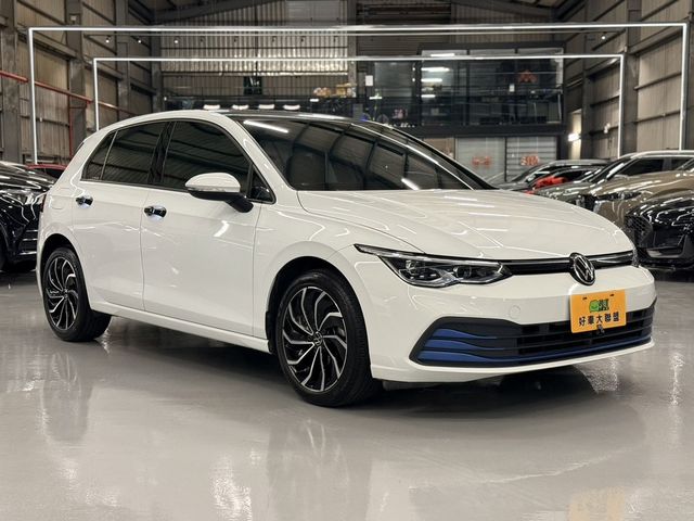 VOLKSWAGEN福斯 GOLF  第2張相片