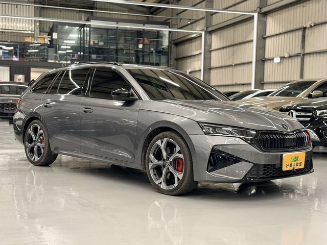 SKODA司科達 OCTAVIA COMBI  第2張相片