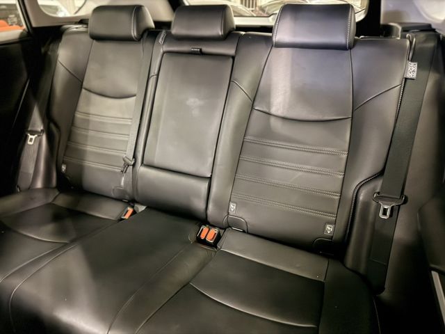 TOYOTA豐田 RAV4  第8張相片