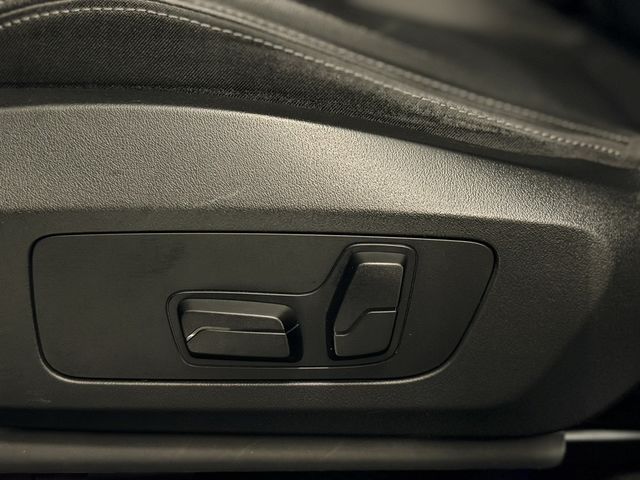 BMW寶馬 220I  第16張相片