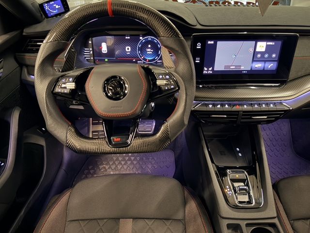 SKODA司科達 OCTAVIA COMBI  第9張相片