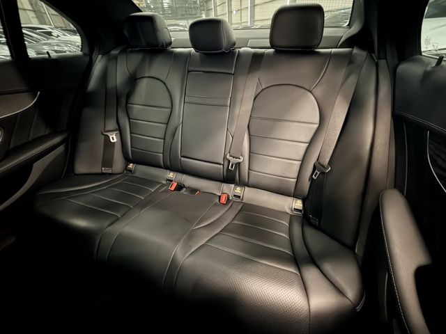 M-BENZ賓士 C300  第8張相片