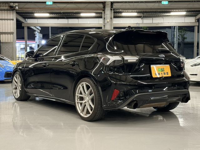 FORD福特 FOCUS ST  第6張相片