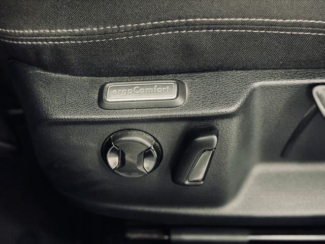 VOLKSWAGEN福斯 PASSAT  第17張相片