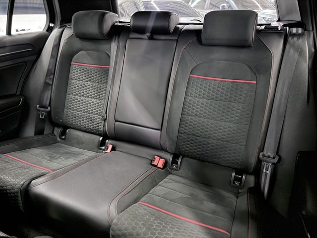 VOLKSWAGEN福斯 GOLF GTI  第8張相片