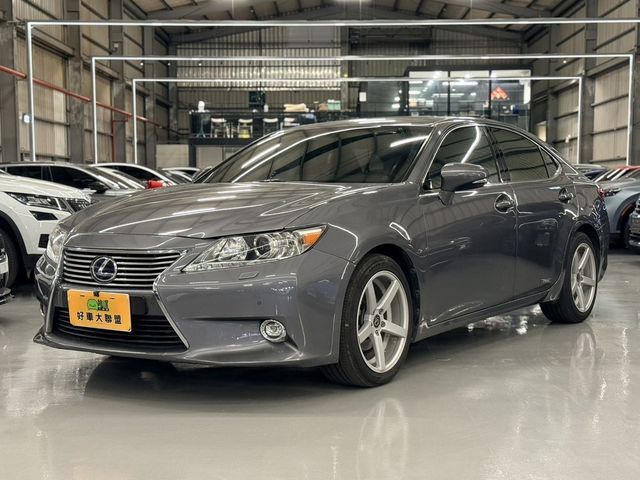 LEXUS凌志 ES300H  第1張相片