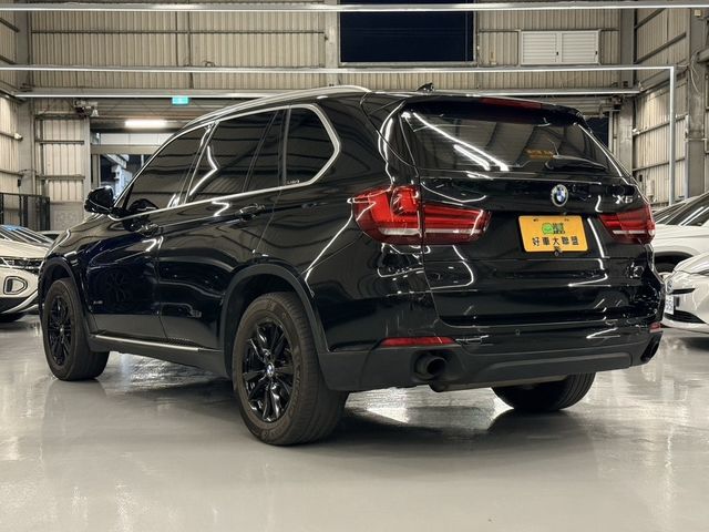 BMW寶馬 X5 XDRIVE25D  第6張相片