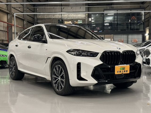 BMW寶馬 X6 XDRIVE40I  第2張相片