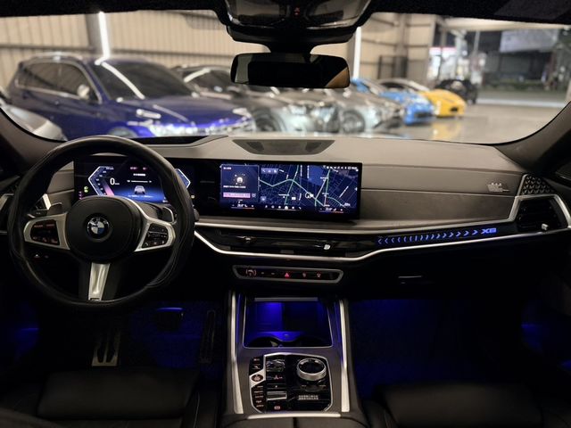 BMW寶馬 X6 XDRIVE40I  第10張相片