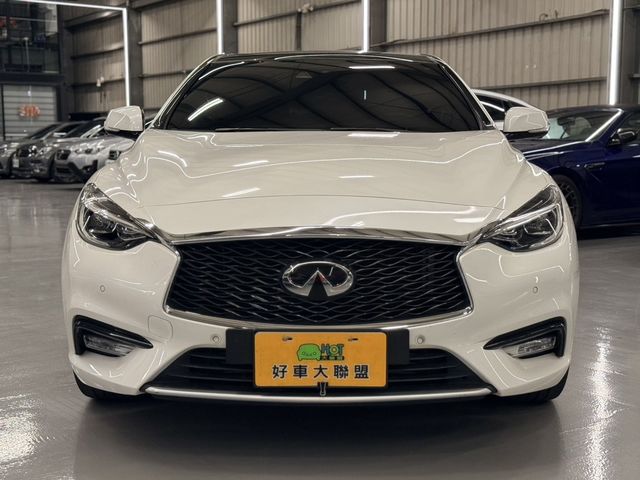INFINITI無限 Q30  第3張相片