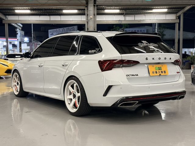 SKODA司科達 OCTAVIA COMBI  第6張相片