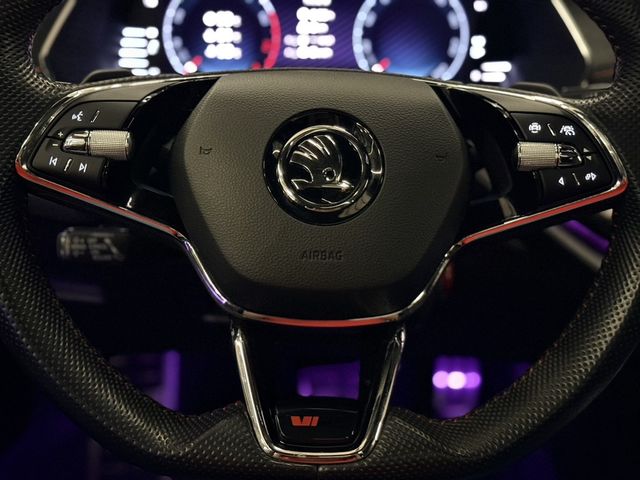 SKODA司科達 OCTAVIA COMBI  第13張相片