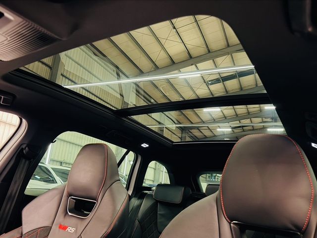 SKODA司科達 OCTAVIA COMBI  第15張相片