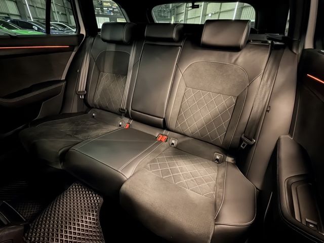 SKODA司科達 SUPERB COMBI  第8張相片