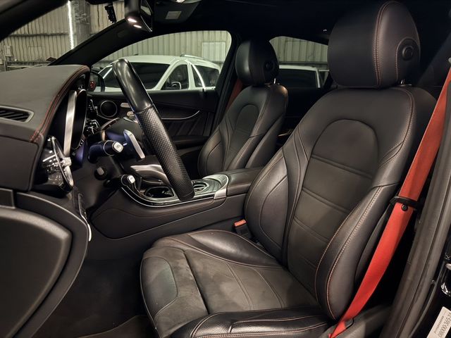 M-BENZ賓士 GLC43 AMG COUPE  第7張相片