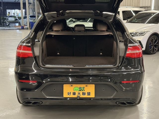M-BENZ賓士 GLC43 AMG COUPE  第19張相片