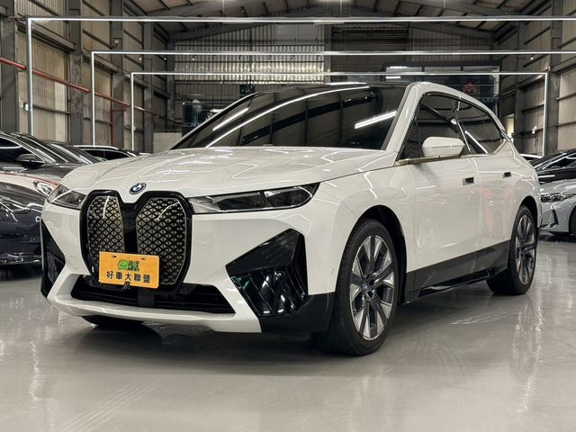 BMW寶馬 IX XDRIVE40  第1張相片