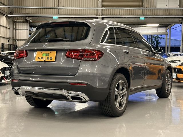 M-BENZ賓士 GLC200  第5張相片